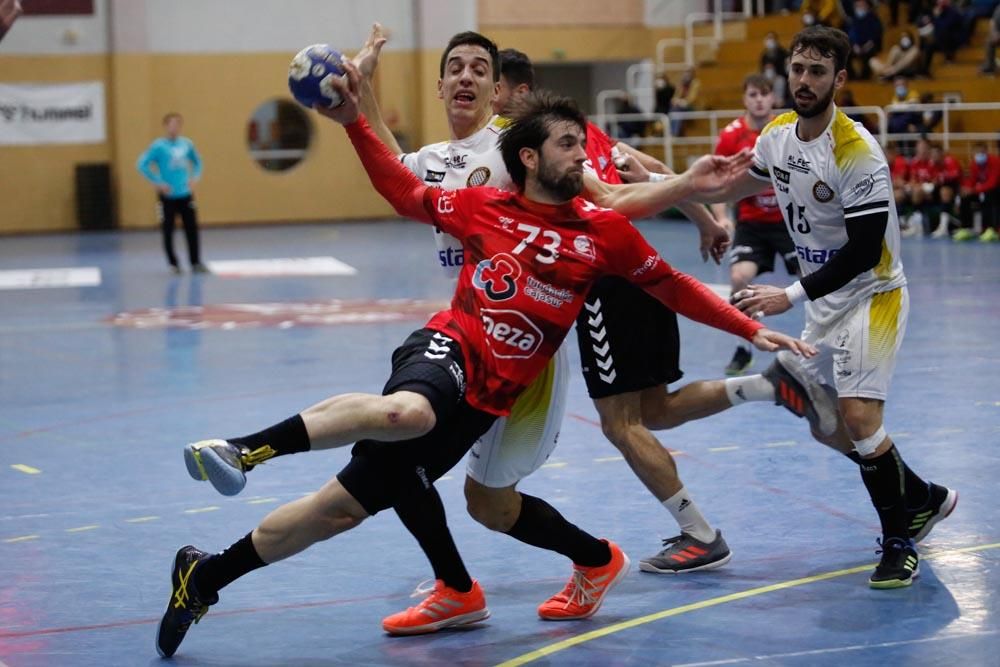 Cajasur Balonmano Alarcos en imágenes