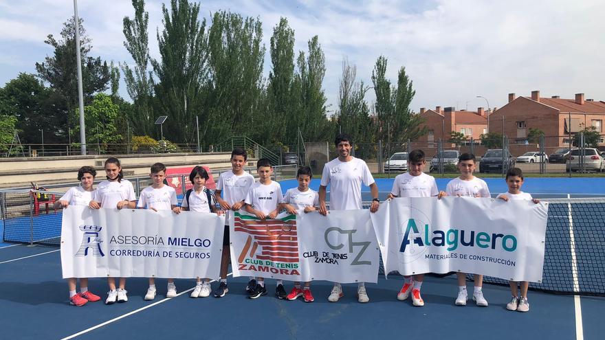 Los alevines del Club de Tenis Zamora, a punto de dar la sorpresa en Valladolid