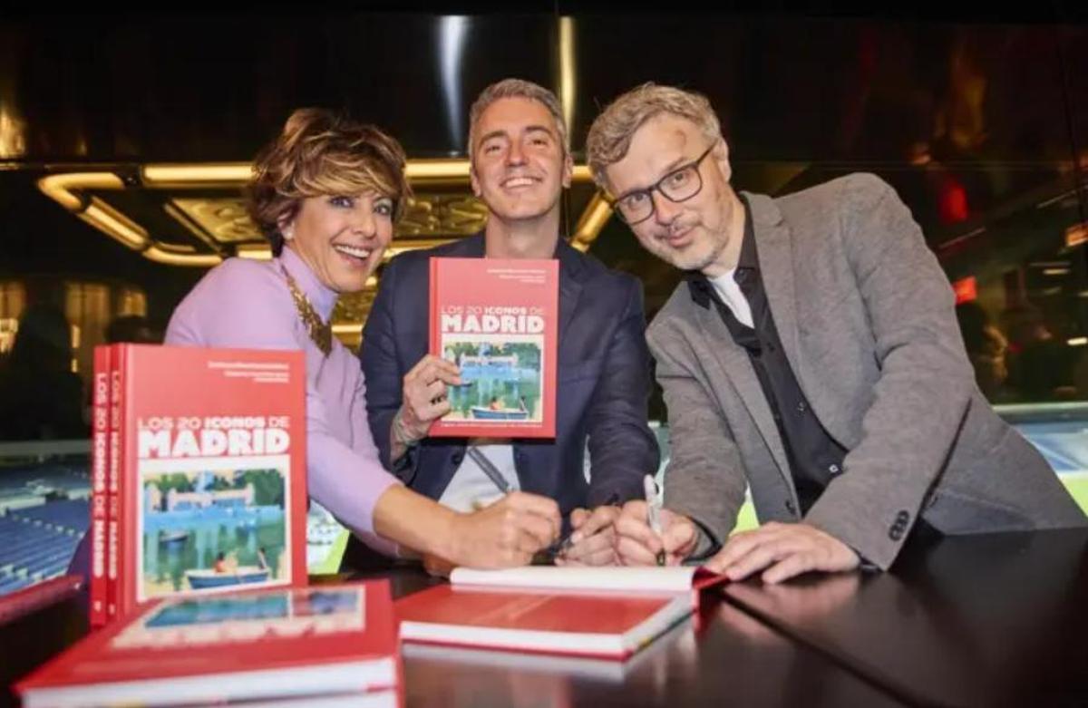 Juan Gómez-Jurado y Sonsoles Ónega, padrinos del libro 'Los 20 iconos de Madrid', escrito por el divulgador Manuel García del Moral.