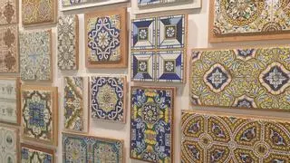 Onda abre una ventana a su historia cerámica con una exposición de azulejos del siglo XIX en el Raval