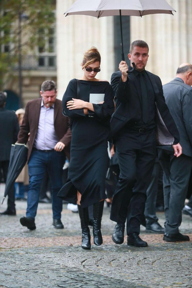 Bella Hadid en el funeral de Peter Lindbergh