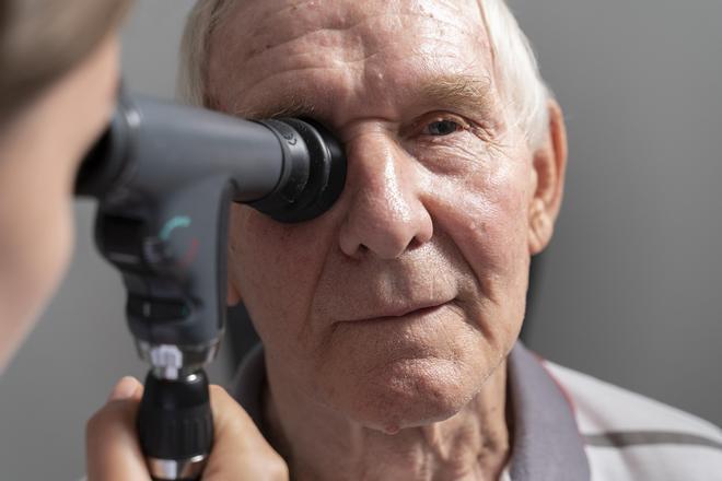 Hasta el momento la degeneración macular seca no tiene tratamiento.