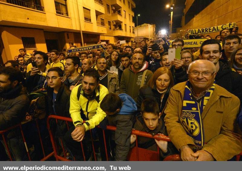 Galería de fotos -- Villarreal CF - Sevilla