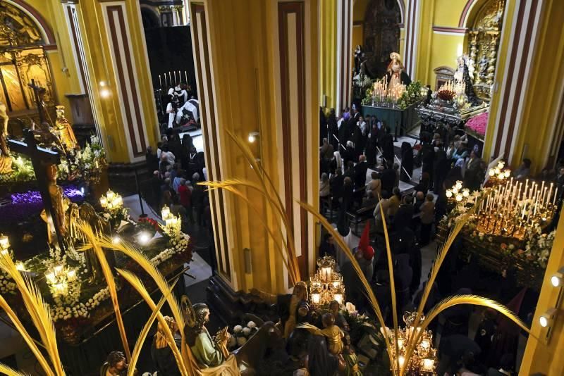 Acto de la Virgen de la Soledad ante el Cristo de la Cama