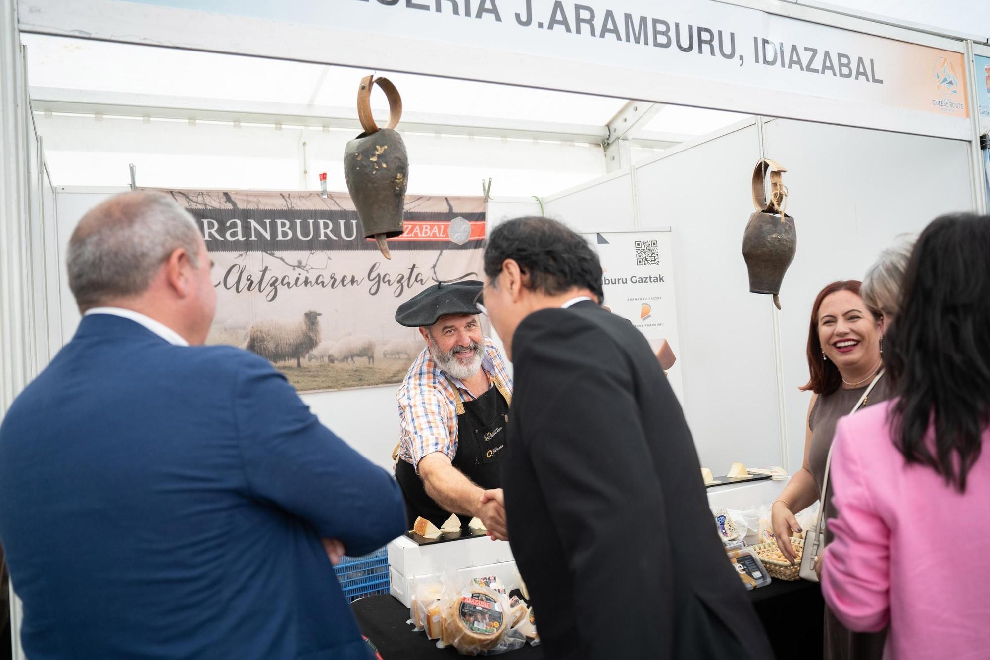 Así ha sido el acto inaugural de la Feria del Queso de Casar de Cáceres