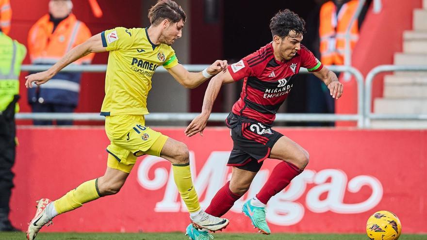 El Mirandés pasa por encima a un Villarreal B sin opciones (3-0)