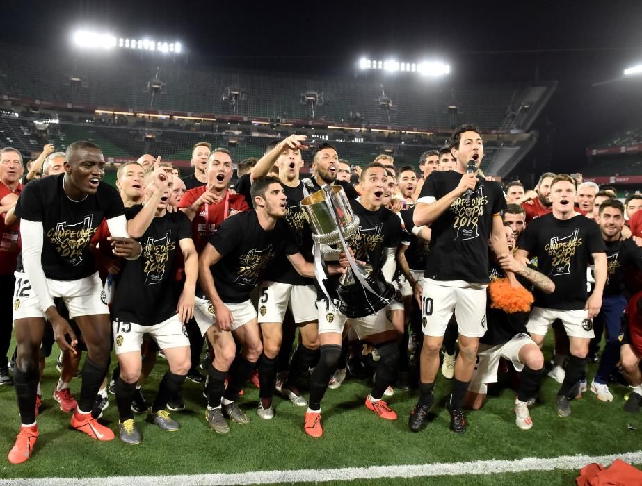 El Valencia y su afición celebran la Copa del Rey