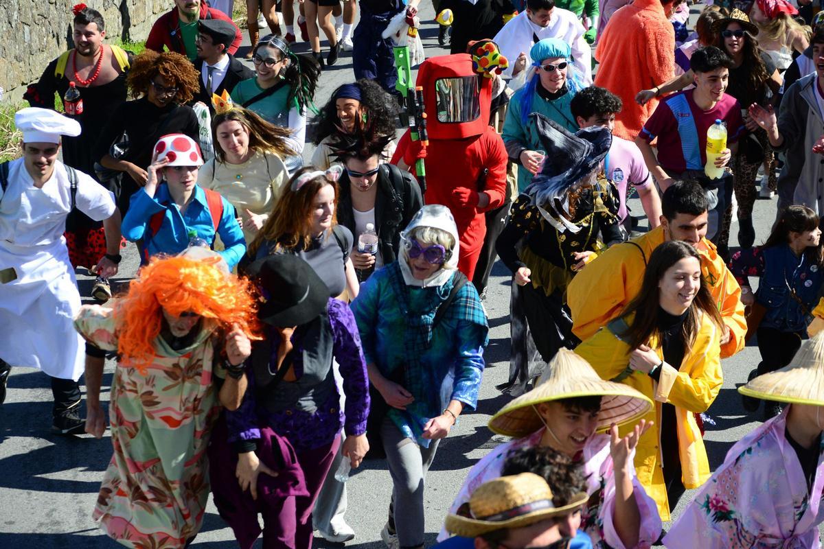 A primeira xornada do tradicional Entroido do Hío en imaxes (I) A primeira xornada do tradicional Entroido do Hío en imaxes (I)
