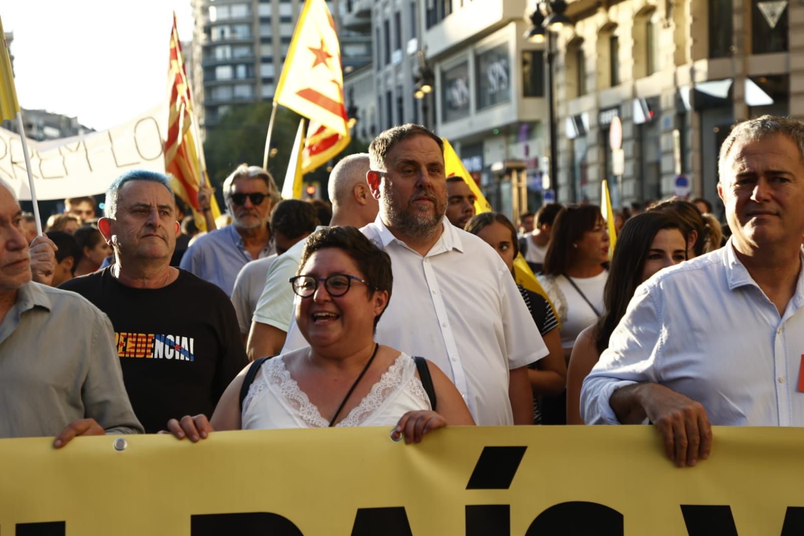 Todas las fotografías de la manifestación del 9 d'Octubre en València