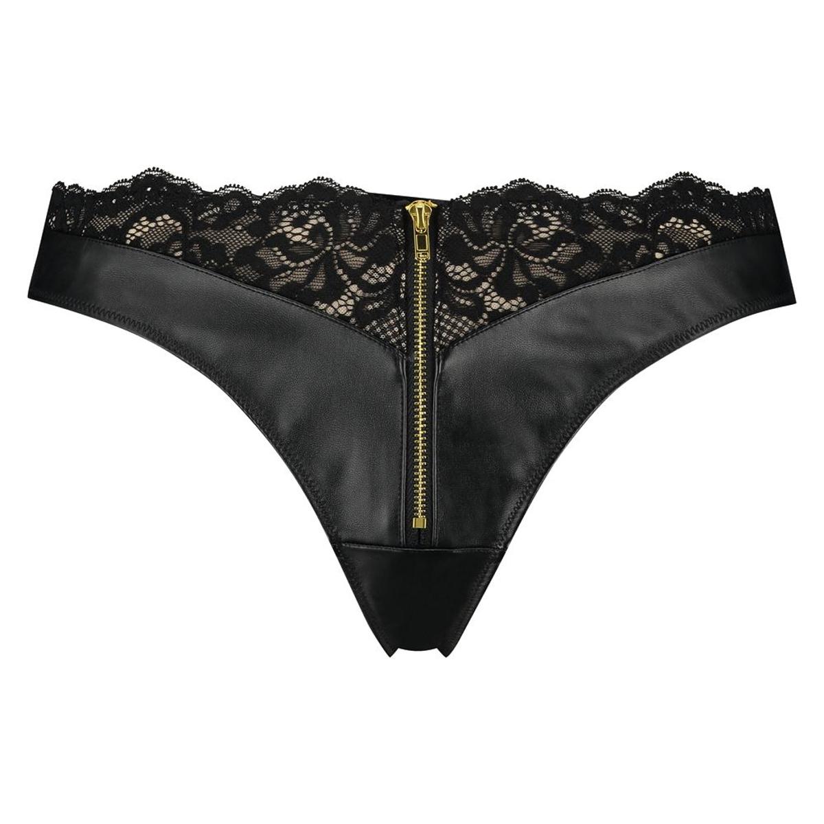 Braguita tipo dominatrix de Hunkemöller (precio: 18,99 euros)