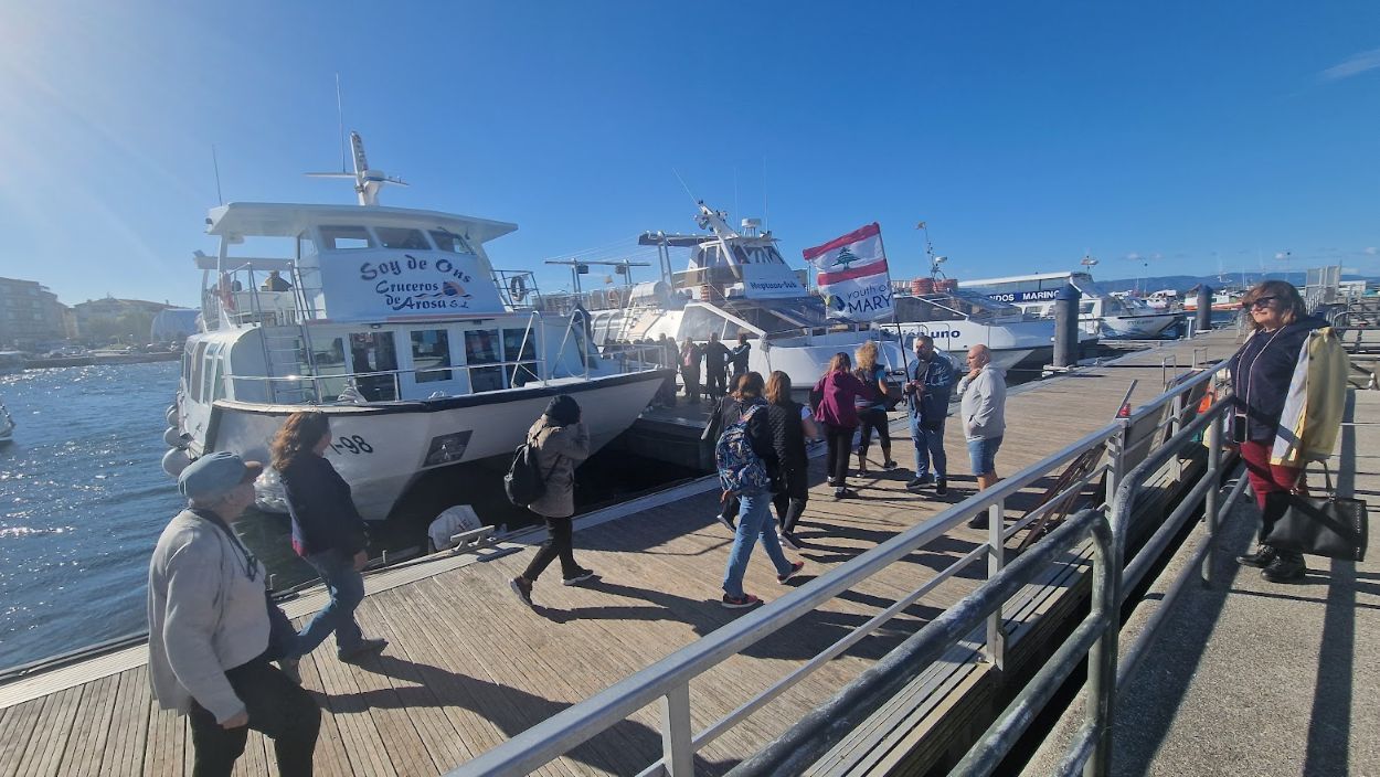 El tirón de los barcos de pasaje de O Grove también se nota en septiembre