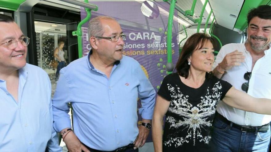 Alicante lanza una campaña para acabar con las agresiones sexistas en los autobuses