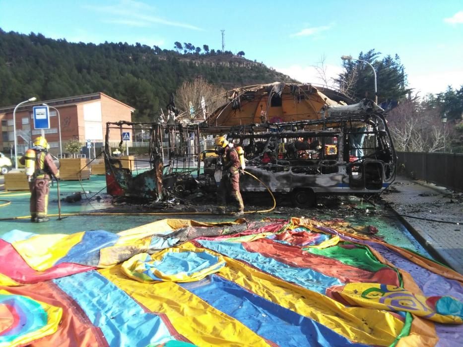 Crema mitja atracció dels cavallets a Sallent