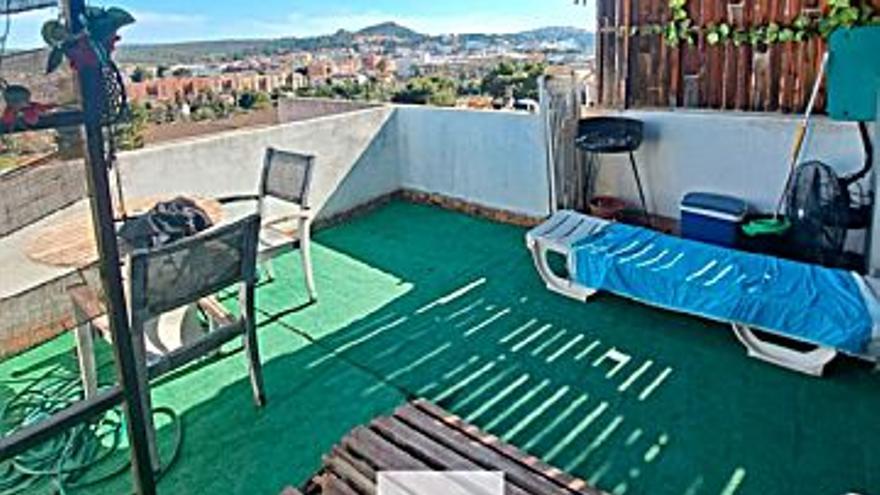 212.000 € Venta de piso en COSTA DE LA CALMA (Calvià) 45 m2, 1 habitación, 1 baño, 4.711 €/m2...