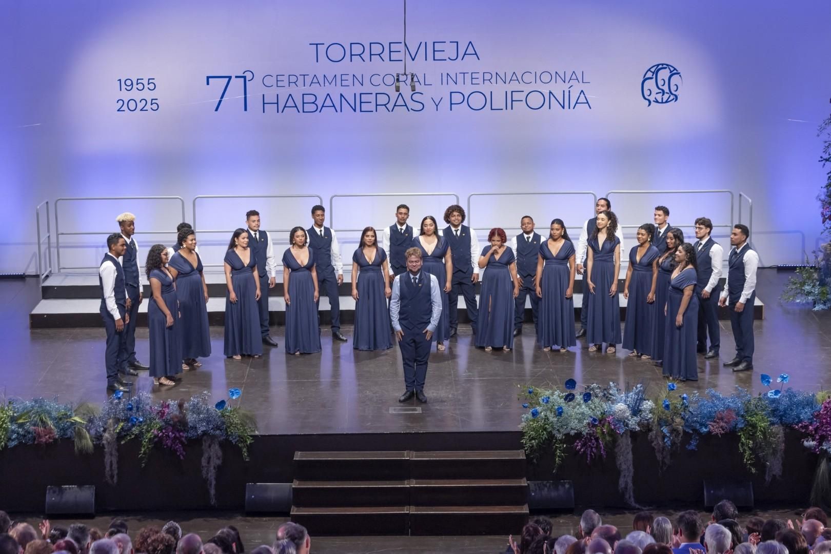 Así fue la clausura del Certamen de Habaneras en Torrevieja
