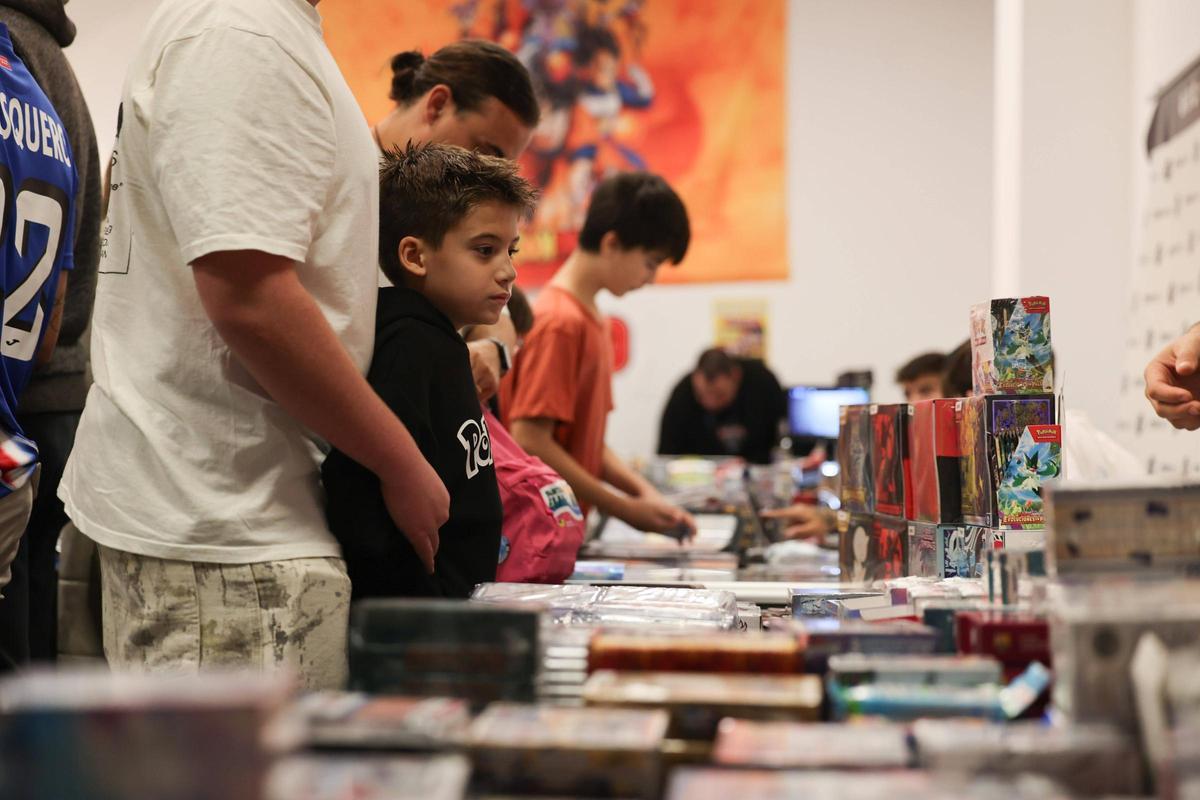 Coleccionismo: todas las imágenes del Ibiza Card Show 2025