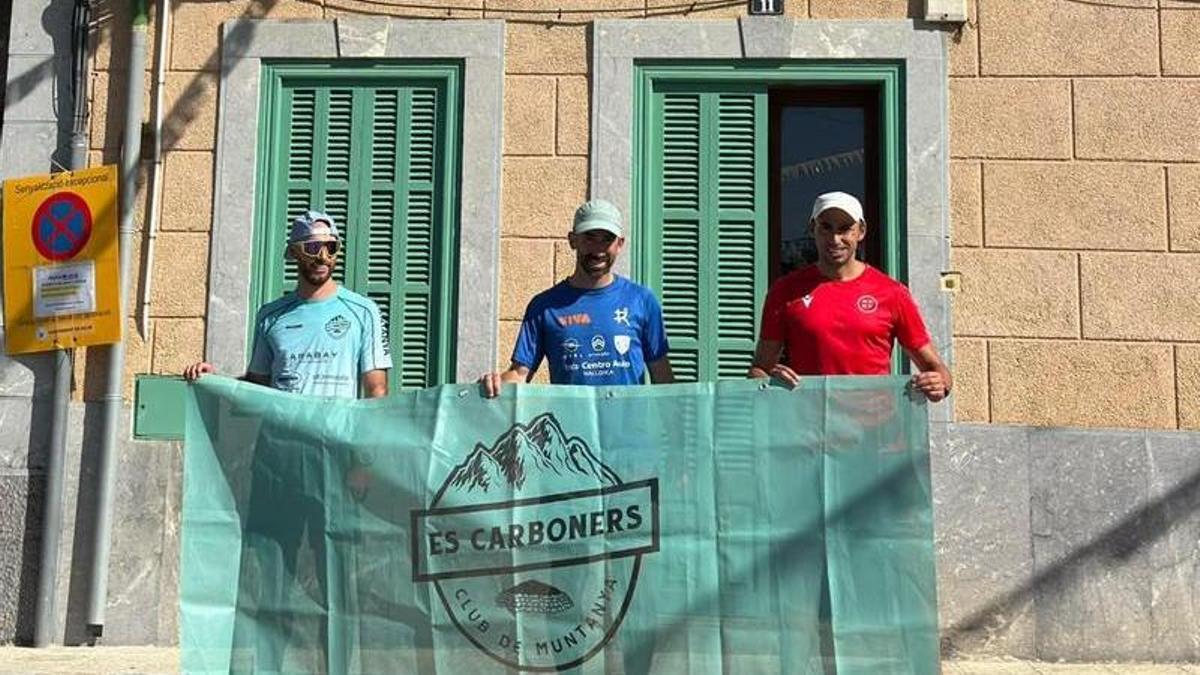 El podio masculino de la XII Cursa Festes de la Mare de Deu de Caimari.