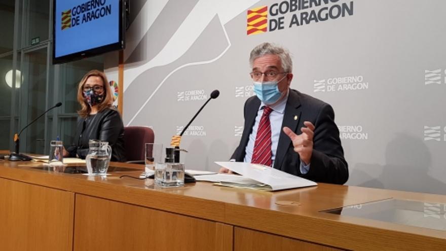 Pérez y Olona durante la rueda de prensa posterior al Consejo de Gobierno.