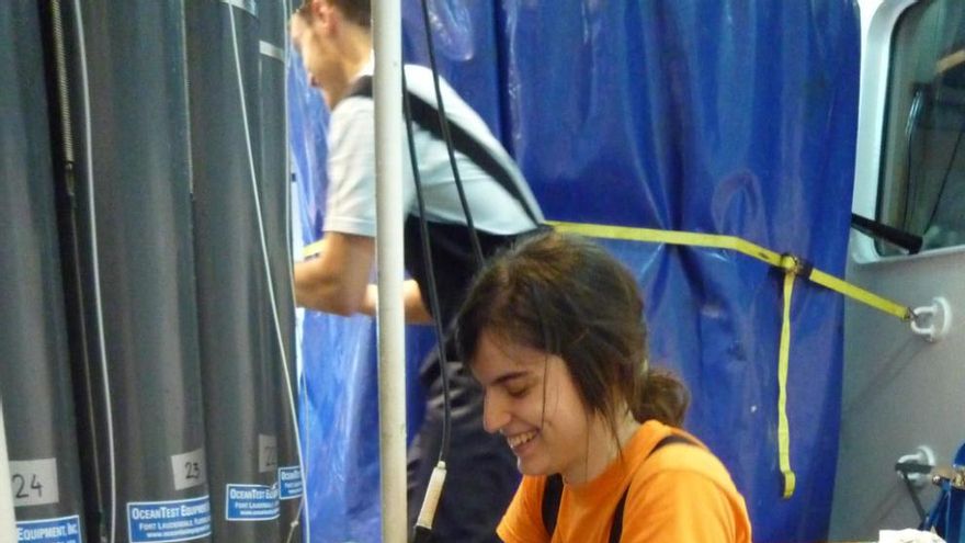 Maribel García-Ibáñez, en una de las campañas del CSIC.