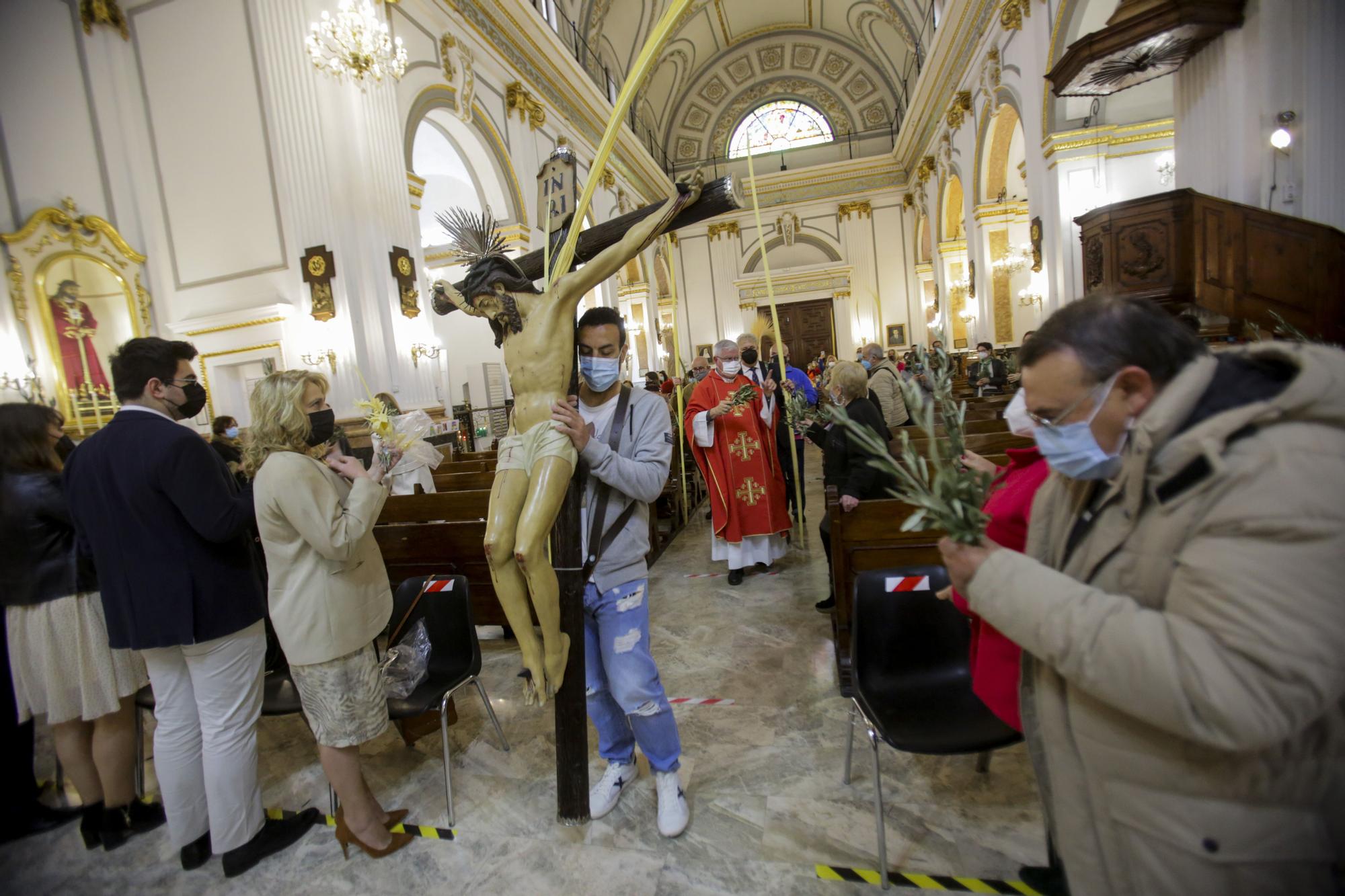 Así se ha vivido el Domingo de Ramos más atípico