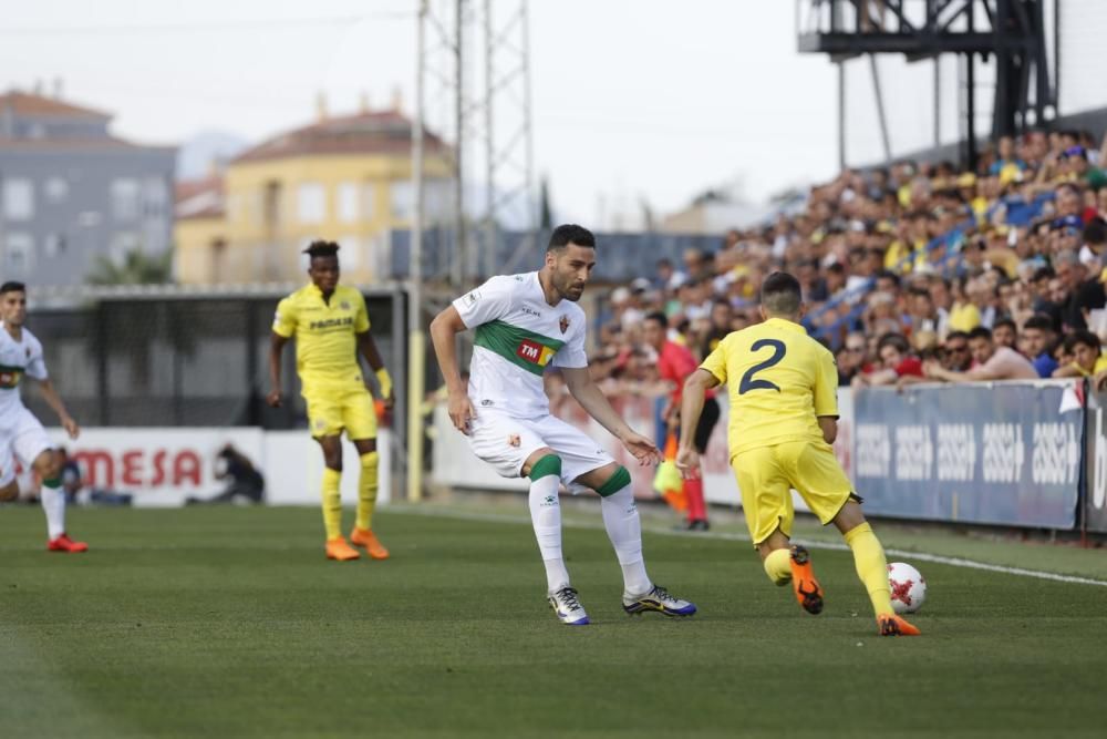 Las imágenes del partido entre el Villarreal B - Elche CF.