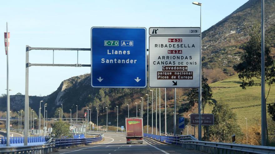 El cruce de la autovía del Cantábrico en Ribadesella.