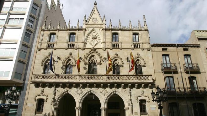 Fachada del Ayuntamiento de Terrassa