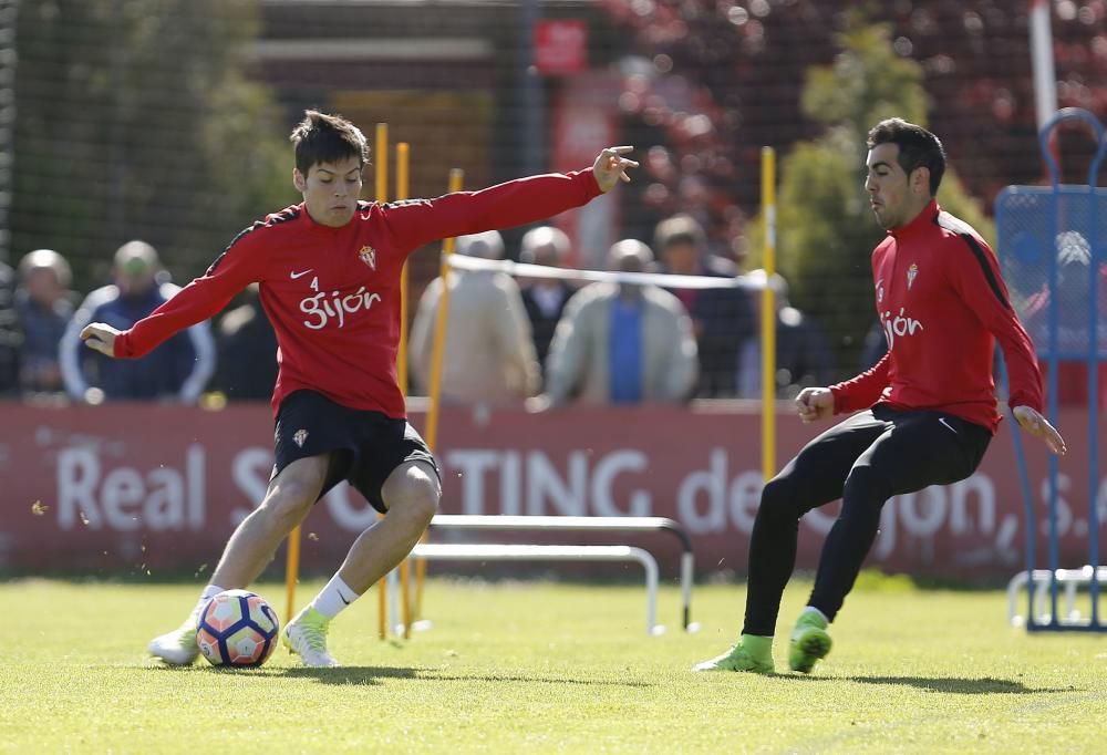 Entrenamiento del Sporting 19/04/2017