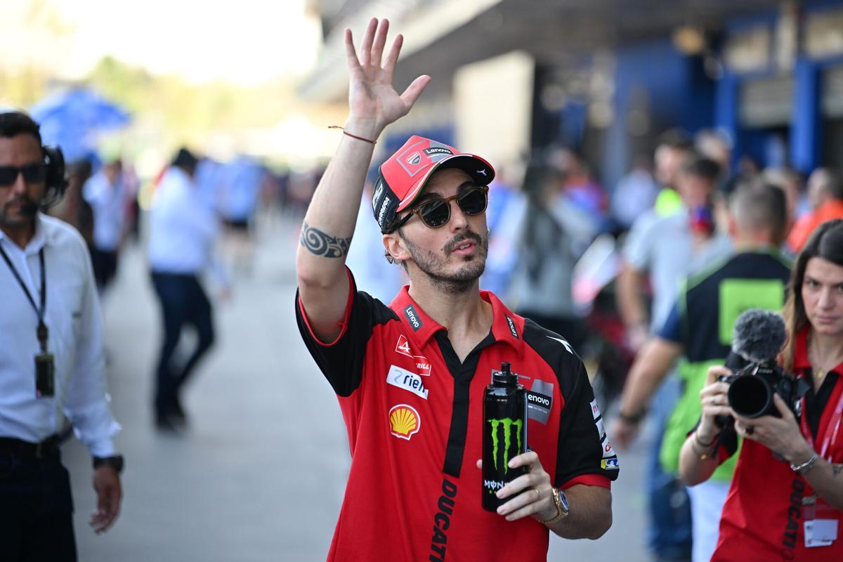 BAGNAIA Francesco (ita), Ducati Lenovo Team, Ducati Desmosedici GP26, portrait during the 2026 MotoGP PT Grand Prix of Thailand on the Chang International Circuit from February 27th, to March 1st, in Buriram, Thailand - Photo Studio Milagro / DPPI AFP7 01/03/2026 ONLY FOR USE IN SPAIN