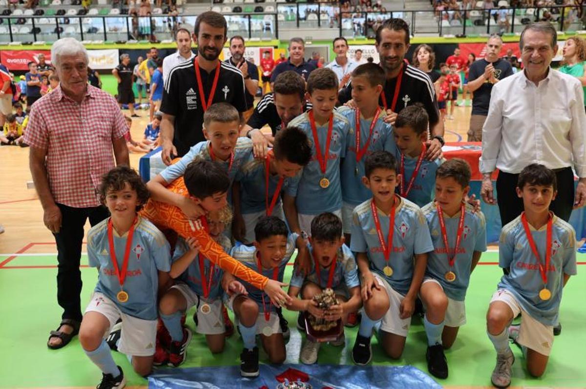Doblete del Santa Mariña en la clausura
