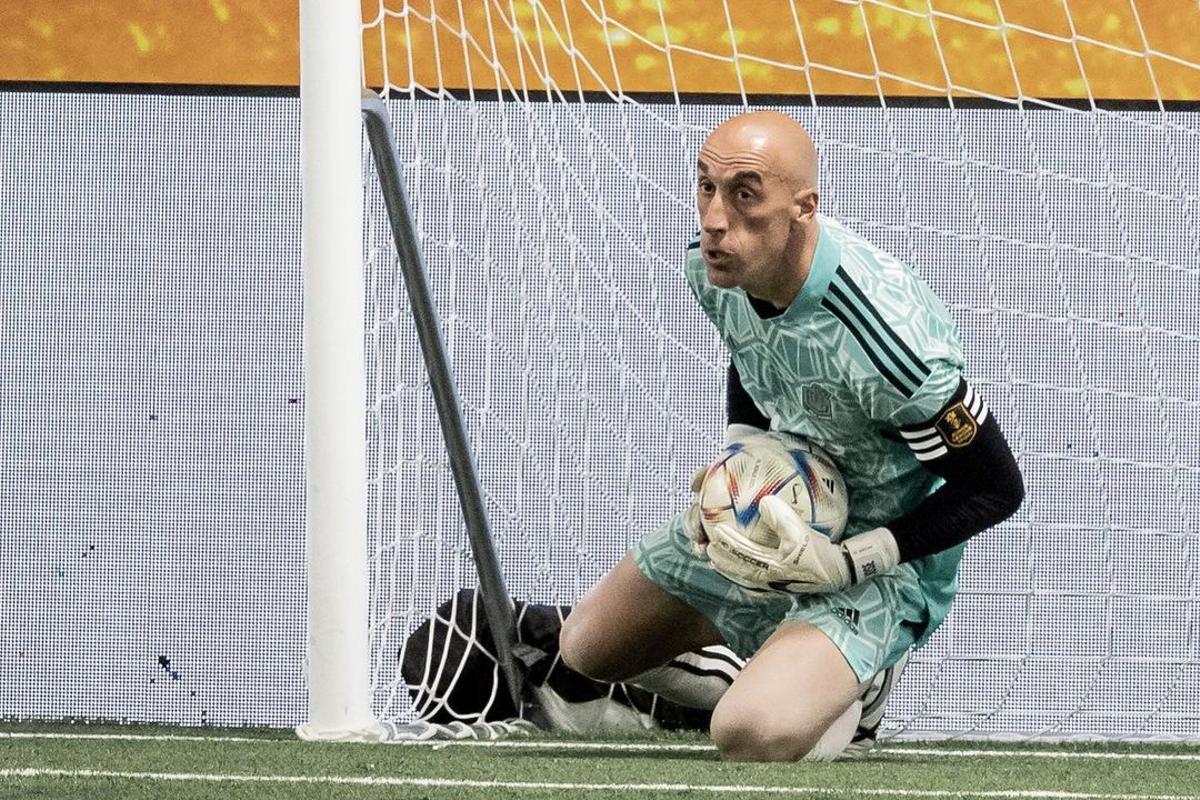 José Juan, en acción durante un partido de El Barrio en la Kings League.