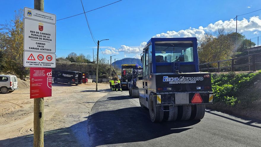 La CARM invierte 3 millones de euros en reparar 40 kilómetros de caminos rurales