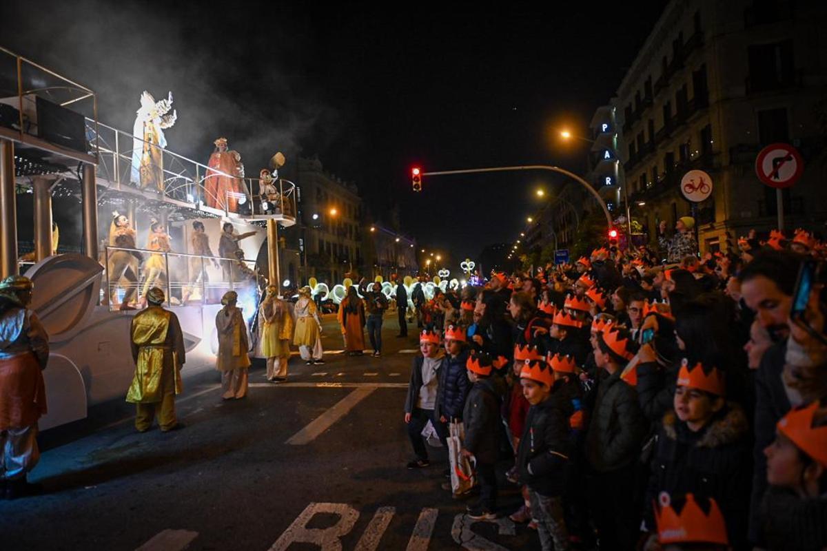 La Cabalgata vuelve a llenar de magia Barcelona.