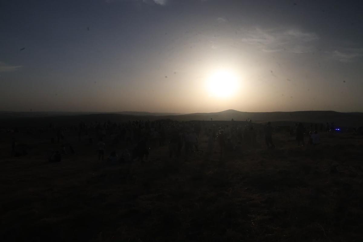 El eclipse solar deja imágenes únicas desde el enclave arqueológico de Ategua en Córdoba El eclipse solar deja imágenes únicas desde el enclave arqueológico de Ategua en Córdoba