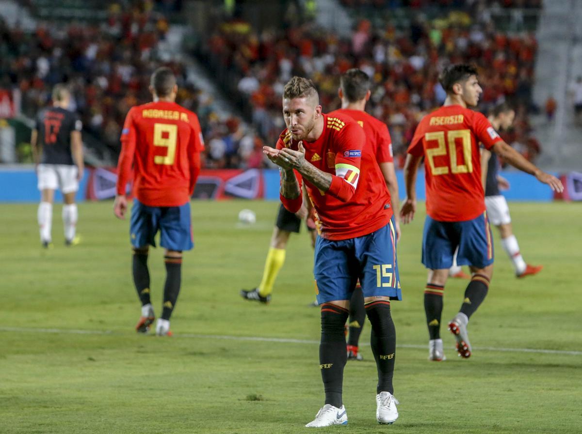 La trayectoria de Sergio Ramos en la selección española, en imágenes