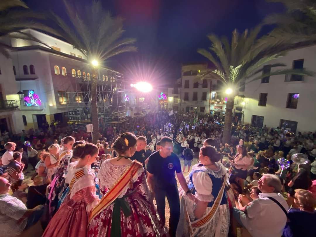 Inicio de las “Festes d’agost” en La Nucia, en imágenes