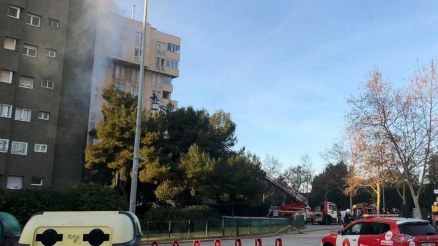 Dos muertos en un incendio en Barcelona