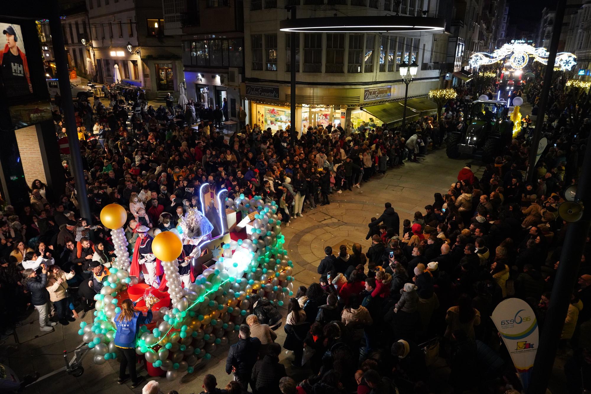 Cabalgata de los Reyes Magos en Lalín