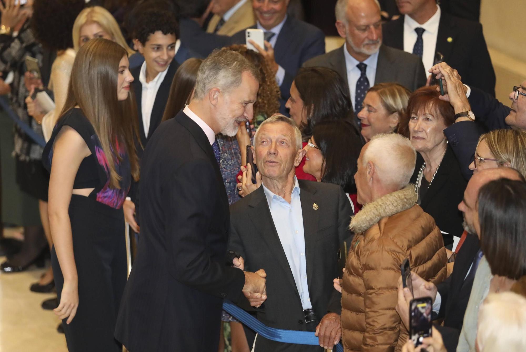 EN IMÁGENES: La Familia Real asiste en Oviedo al concierto de los premios "Princesa de Asturias"