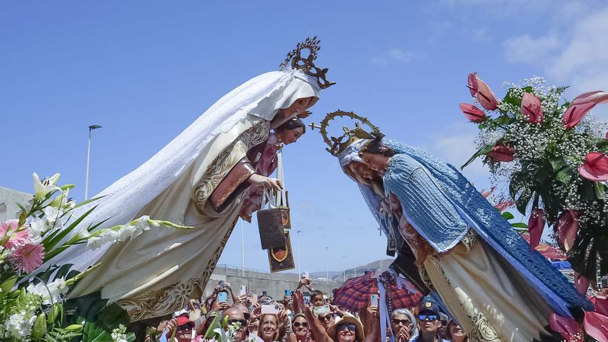 Devoción y festejo en la procesión marítima de la Virgen del Carmen de Playa de Mogán