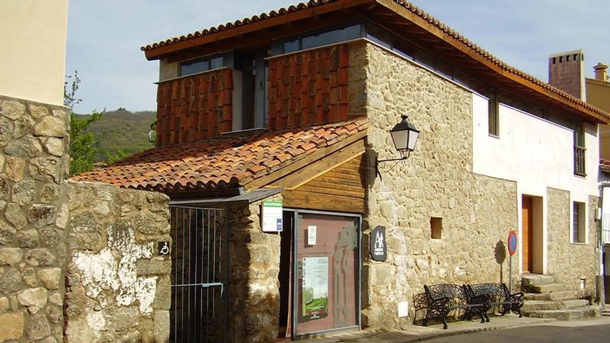 Centro de interpretacion de la Via de Plata, en Baños de Montemayor.