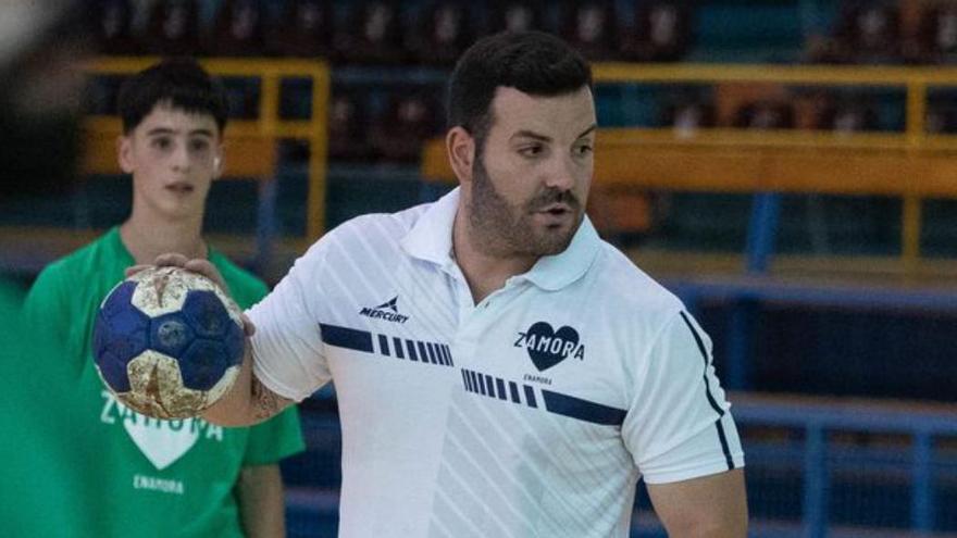 El Balonmano Zamora Enamora, a por la mejor despedida posible para Iván López