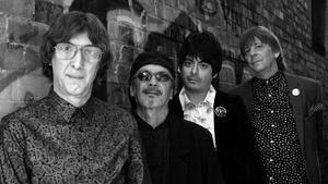 Los actuales Flamin’ Groovies, con Cyril Jordan (primero por la izquierda) y Chris Wilson (primero por la derecha).