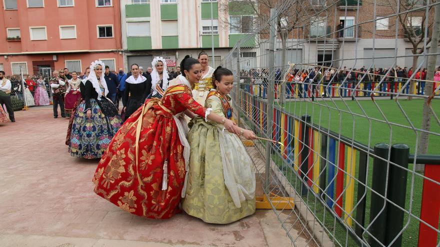 Burriana vive su primera mascletà de Fallas con el sello de Reyes Martí