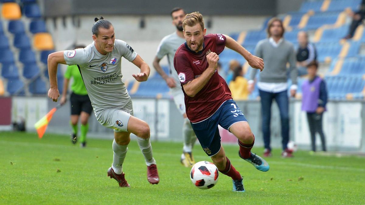 Amarrarse al playoff en río revuelto