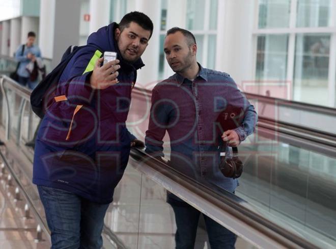 Las imágenes del Barça en el Aeropuerto de Castellón