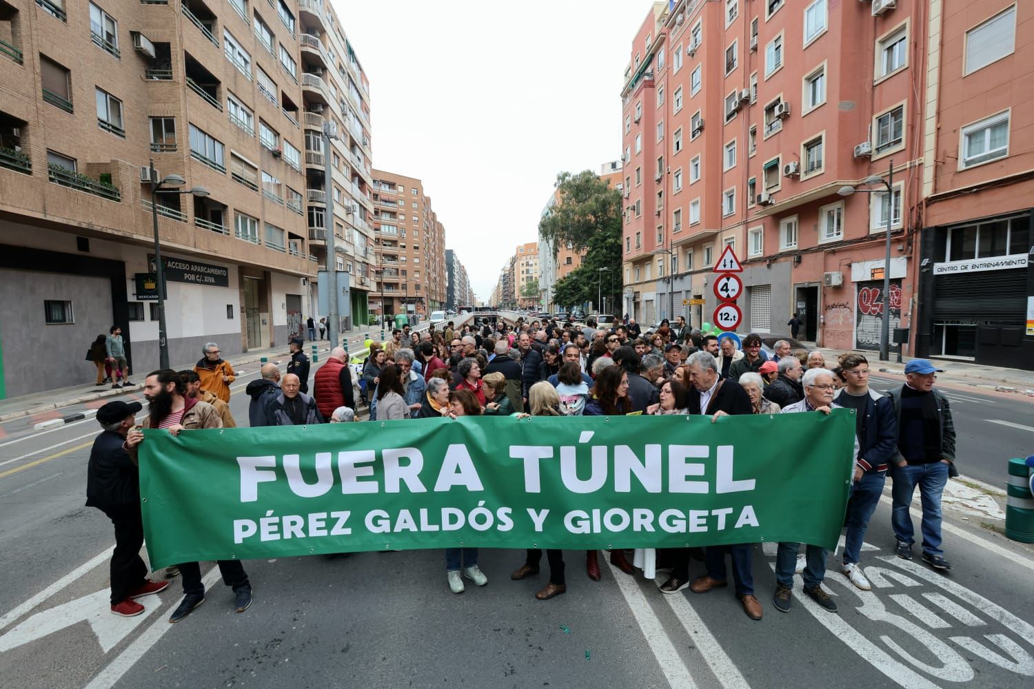 Protesta vecinal contra el túnel de la avenida Pérez Galdós