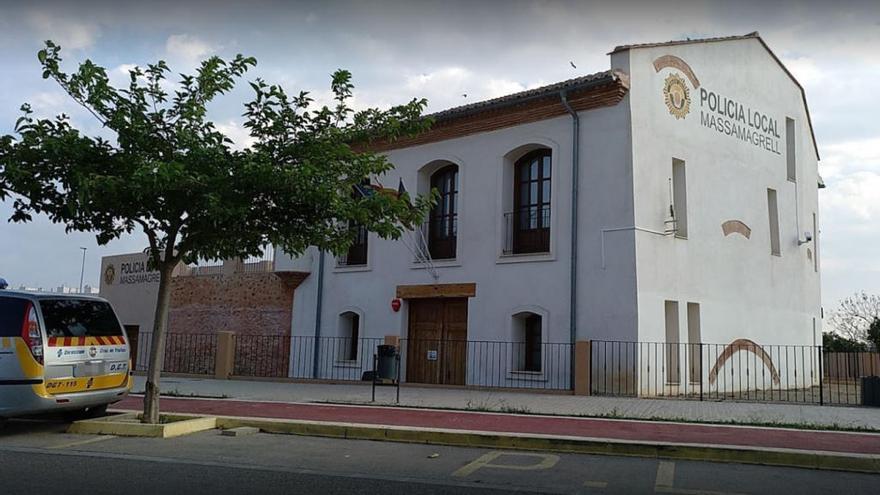 Retén de la Policía Local de Massamagrell.