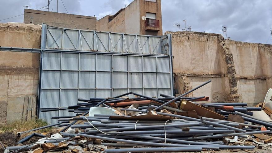 La manzana del futuro Centro Médico de San Cristóbal de Lorca será demolida