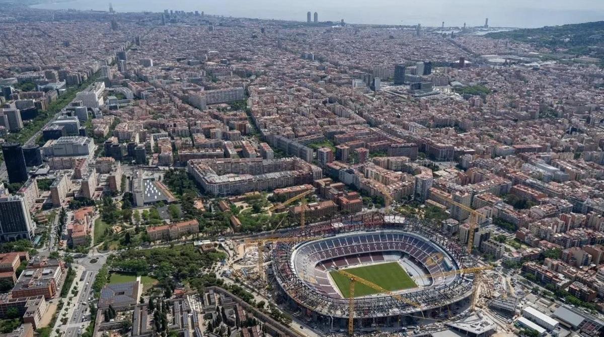 Una imagen aérea de las obras del nuevo Camp Nou. Una imagen aérea de las obras del nuevo Camp Nou.